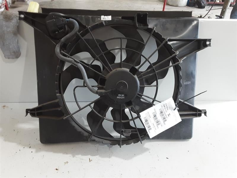2011-2012 Hyundai Sonata Hybrid radiator cooling fan motor assembly 11-12