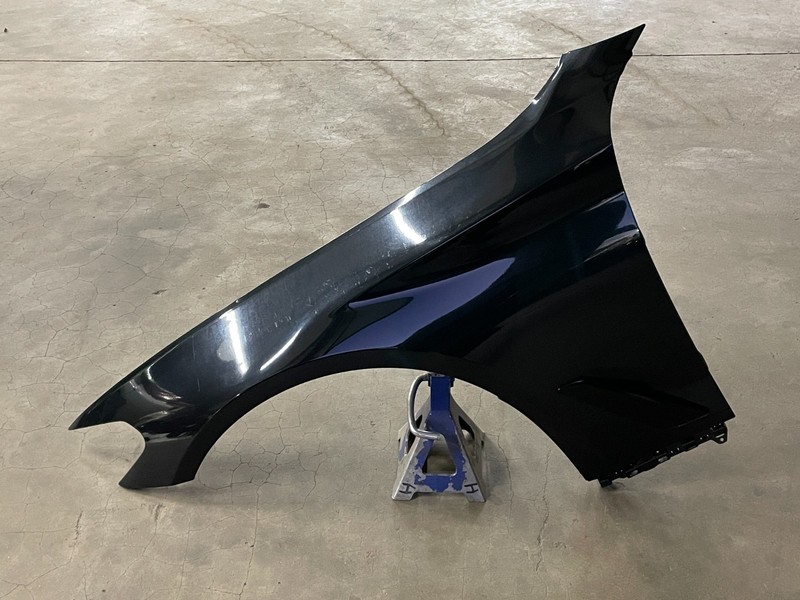 17 18 19 BMW G30 540i 530i Left Driver Fender Shell Cover Panel Black 1649 OEM