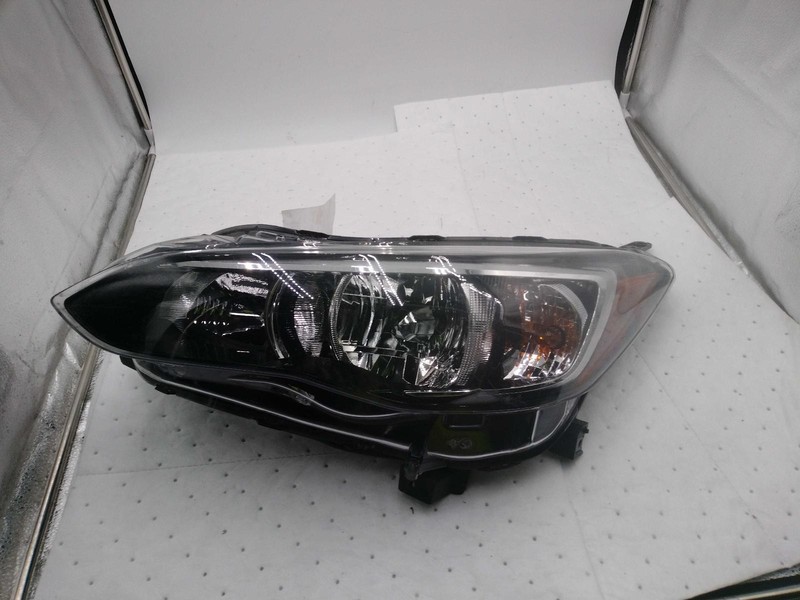Used Left Headlight Assembly fits: 2017 Subaru Impreza halogen Left Grade A