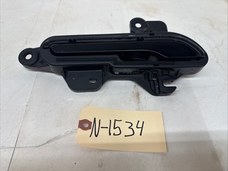 2020-2022 TESLA MODEL Y REAR RIGHT PASSENGER SIDE EXTERIOR DOOR HANDLE 1534 B41