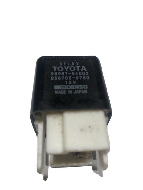 TOYOTA LEXUS FACTORY ORIGINAL AC HEATER FAN CONTROL RELAY OEM90987-04002