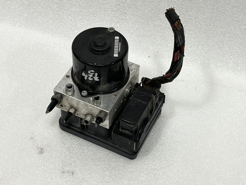2011 2012 2013 VOLVO C30 C70 ABS PUMP DYNAMIC STABILITY TRACTION DSTC 31274908