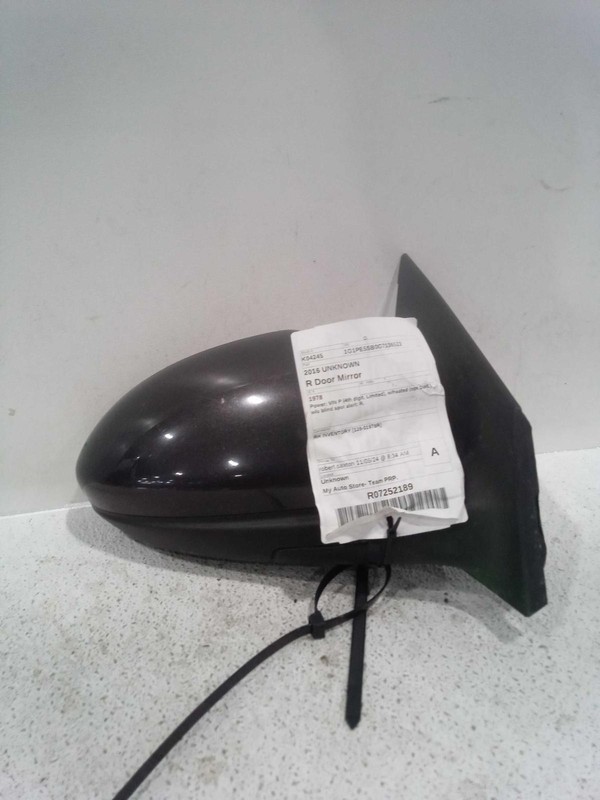2016 Chevrolet Cruze Right Door Mirror Black 138987 Used Paint Chips Scratches