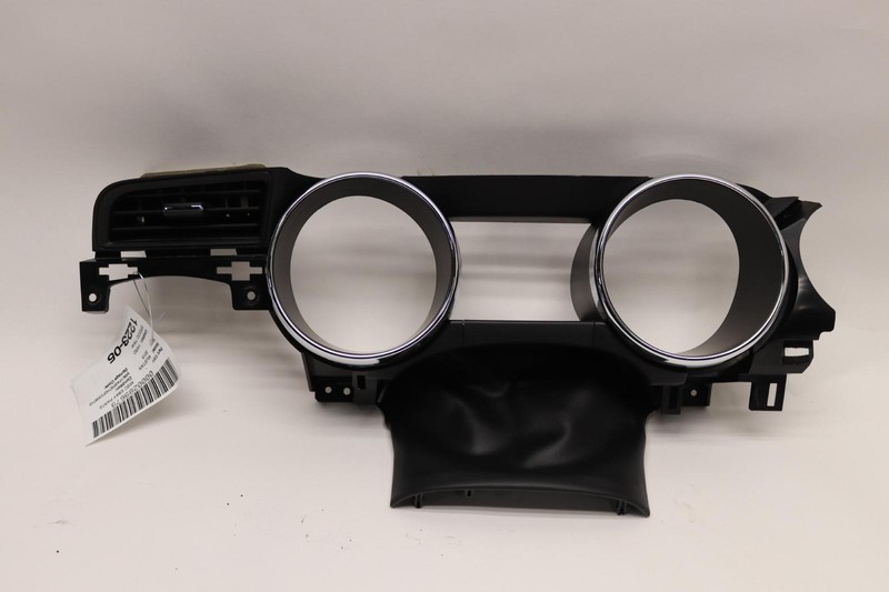 2015-2017 FORD MUSTANG INSTRUMENT CLUSTER GAUGE SPEEDOMETER BEZEL COVER OEM