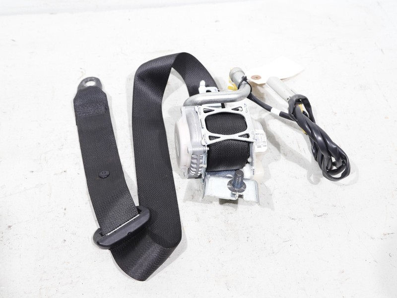 2016-2020 Tesla Model X REAR RIGHT SEAT BELT RETRACTOR1036744-05-E OEM