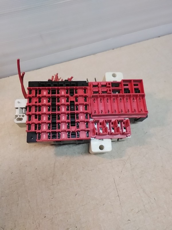 Freightliner Fuse Block 5295870