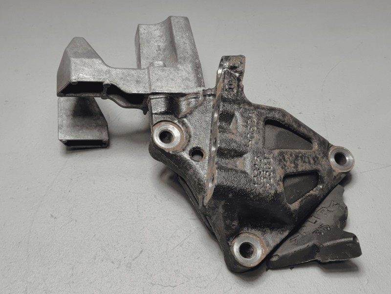 2021-2025 TOYOTA RAV4 2.5L ENGINE MOTOR PASSENGER SIDE MOUNT SUPPORT BRACKET OEM