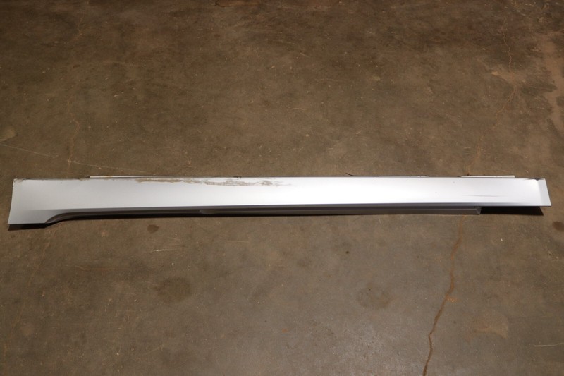 2008-2010 BMW 535I E60 LEFT DRIVER SIDE ROCKER MOLDING PANEL SKIRT OEM