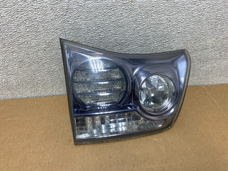 2006 to 2007 Lexus RX400H Left Driver LH Side Inner Tail Light OEM V4768 DG