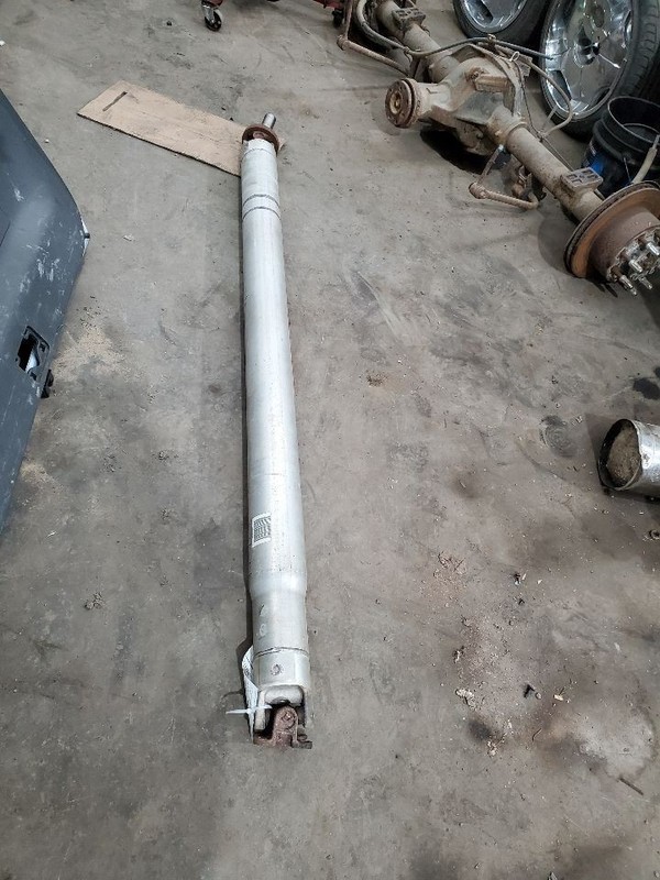Rear Drive Shaft 138" Wb Automatic Transmission Fits 07-08 FORD E150 VAN 297345