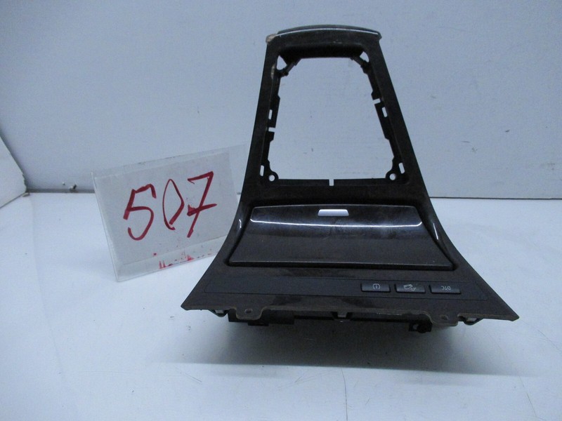 07-10 BMW E83 X3 CENTER CONSOLE SHIFTER BEZEL W/ ASHTRAY & LIGHTER OEM