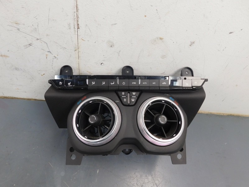 2020 17 19 21 Chevy Camaro ZL1 HVAC / Seat Controls / Center Vents#3615 X5