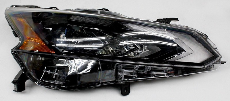 OEM Right Passenger Side LED Headlamp For Nissan Altima 26010-9HF0C Tab Missing