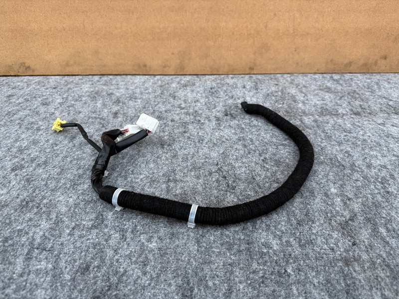 INFINITI M37 M56 Q70 11-19 OEM FRONT LEFT DRIVER SEAT FLOOR WIRING HARNESS CUT