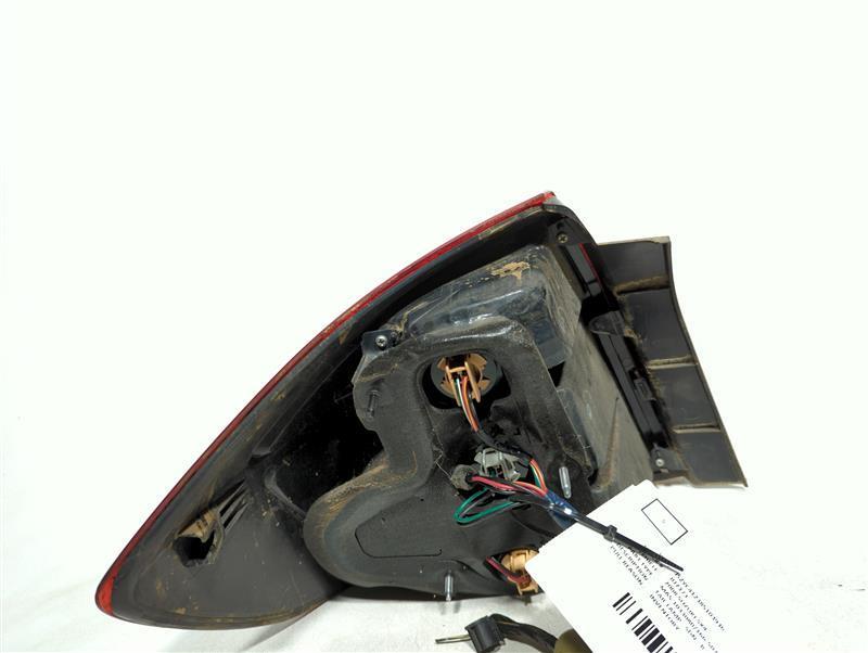 2008 Suzuki SX4 Right Blue Tail Light Assembly OEM 350004 92K Miles