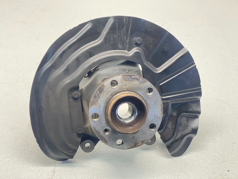 11-18 BMW F25 F26 X3 X4 Front Right Passenger Side Wheel Hub Knuckle Spindle OEM