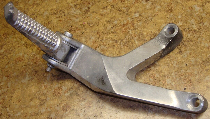 1995 Yamaha YZF600R YZF 600 YZF600 R 600R Left Rear Foot Peg Pedal Mount Back