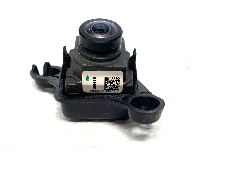 16-23 VOLVO XC90 FRONT RIGHT PASSENGER SIDE PARK ASSIST CAMERA OEM #A0.14
