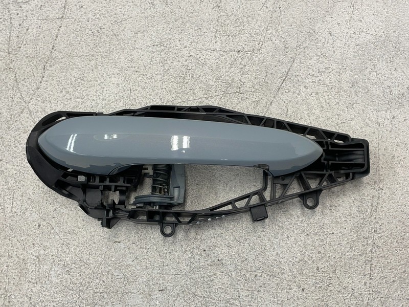 21 22 23 24 BMW M3 G80 Rear Right Passenger Exterior Door Handle Gray 1614 OEM