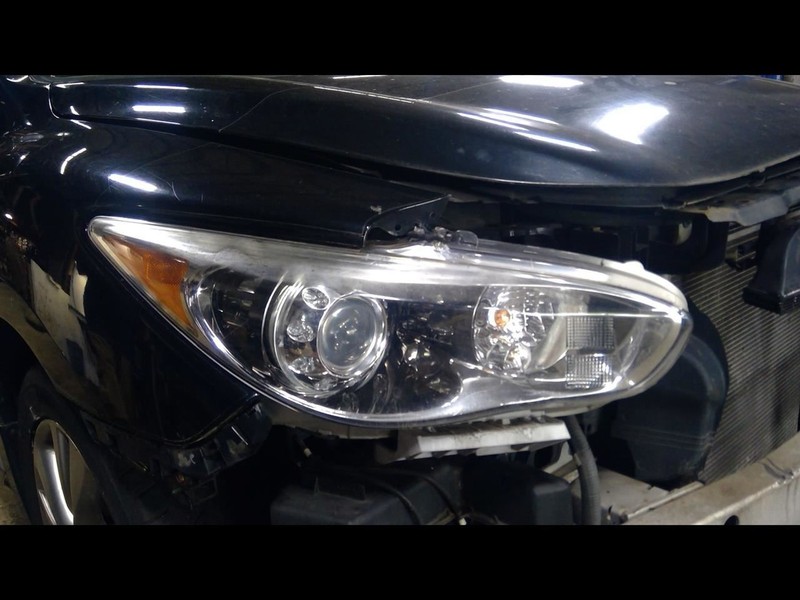 Passenger Headlight Xenon HID Fits 14-15 INFINITI QX60 1624024