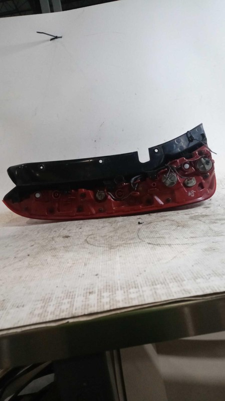 2020 KIA Soul Right Tail Light Assembly Grey OEM Used 700263 103K Miles