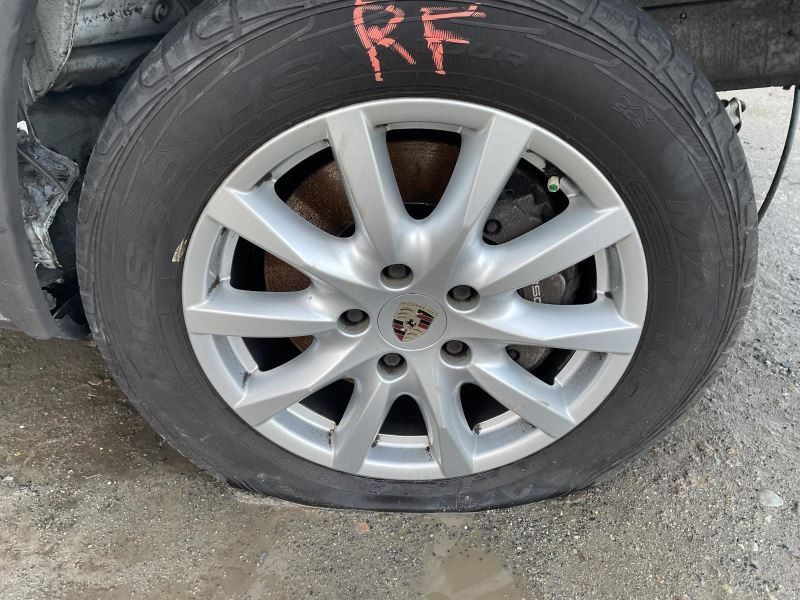 2011-2014 PORSCHE CAYENNE RIGHT FRONT 18X8 ALLOY 10-SPOKE WHEEL A-COND 36436