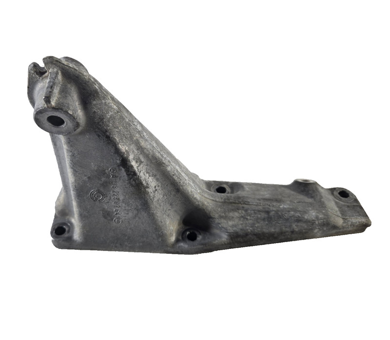 2003 2006 Mercedes Benz E500 Left Driver Engine Mount Bracket OEM 1132230704