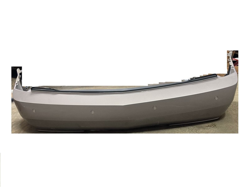 04 05 CADILLAC XLR REAR BUMPER COVER ASSEMBLY OEM W/ PARKING SENSORS