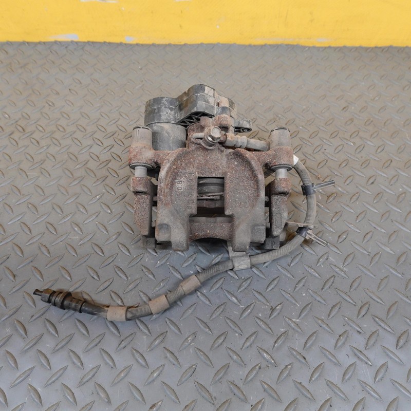 2015-2024 FORD EDGE REAR RIGHT PASSENGER SIDE DISC BRAKE CALIPER OEM DG9Z2552A