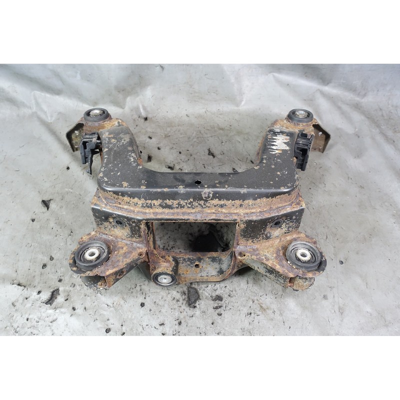 1992-1999 BMW E36 3-Series Rear Sub Frame Axle Carrier Cradle Mount OE