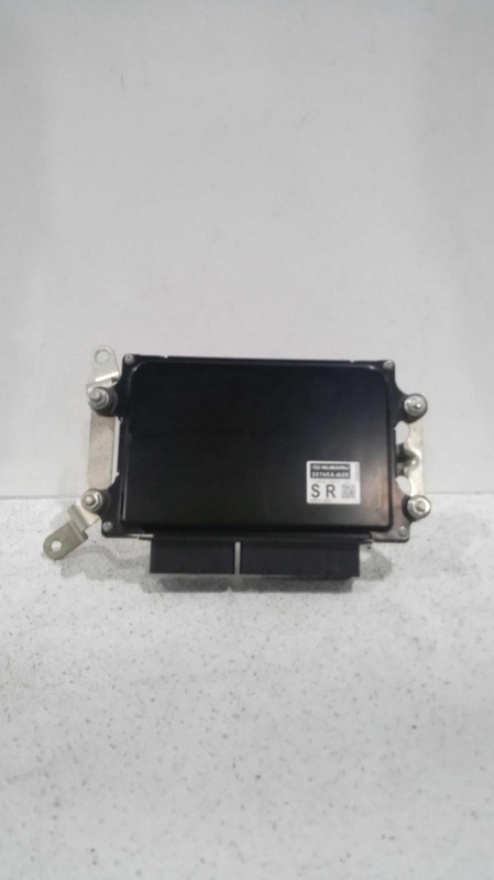 2018 Subaru XV Crosstrek Engine Control Module ECM 22765AJ621 Used 80K