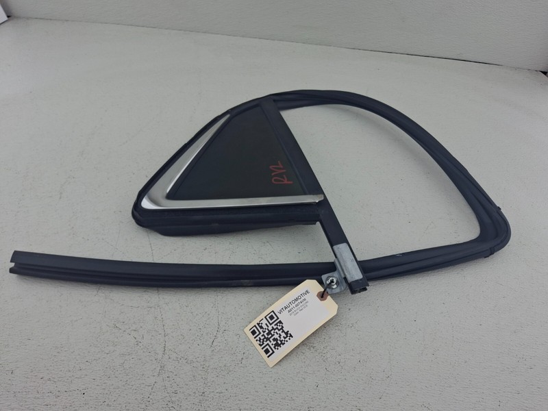 2018-2021 BUICK ENCORE RIGHT SIDE REAR DOOR WINDOW WEATHERSTRIP 43R-000074