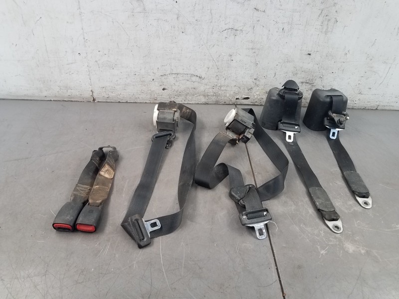 2005 Jeep Wrangler TJ Rubicon 4x4 Black Seat Belt Set #7806 L4