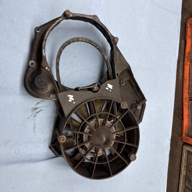 1980 - 1984 Yamaha SS440 Snowmobile Motor Side Cover Fan Good