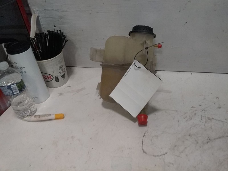 Coolant Reservoir Fits 07-15 MKX 3379861