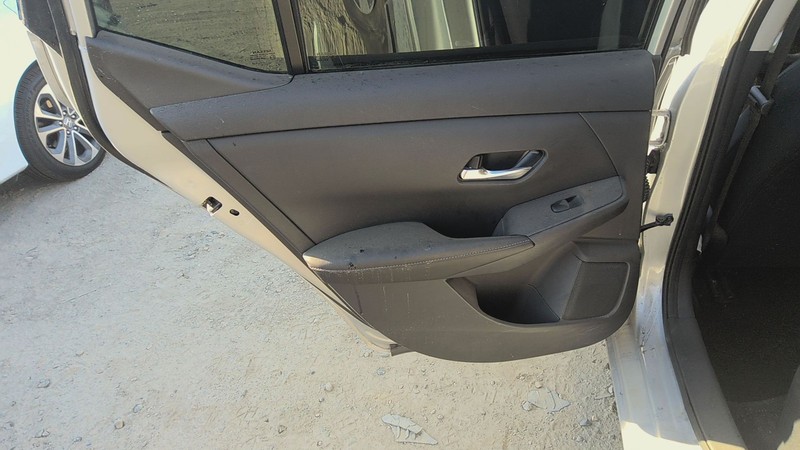 Rear Door Trim Panel NISSAN SENTRA Left 22 23 24 21