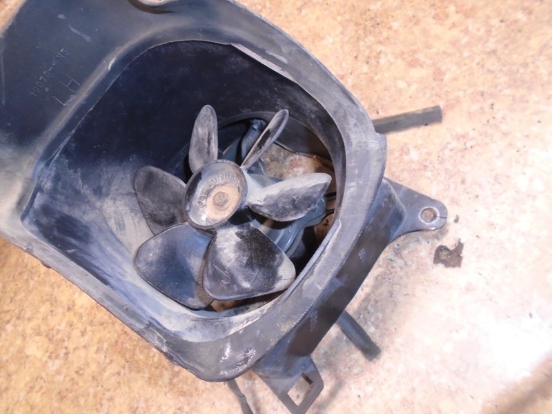 1998 Honda Goldwing GL1500 GL 1500 SE Left Engine Cooling Fan Coolant Radiator