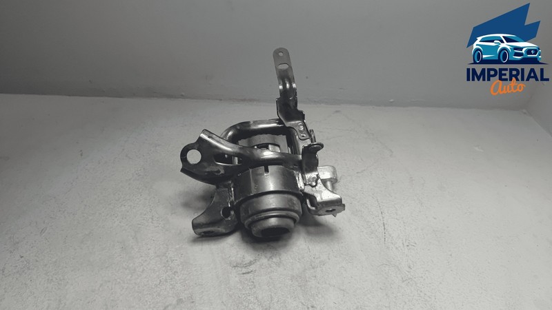 19-2025 TOYOTA RAV4 2.5L ENGINE PASSENGER SIDE MOUNT INSULATOR W/O HYBRID OEM