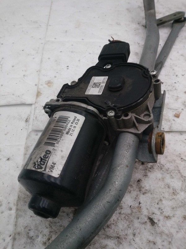 2017 Jaguar F-PACE Wiper Motor OEM HK8317500AB 100K Miles White