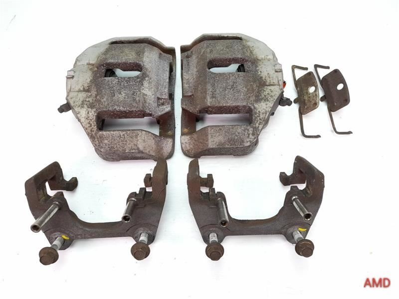 2008 BMW 335xi 335i N54 N55 E92 E90 Front Brake Caliper Set w Brackets