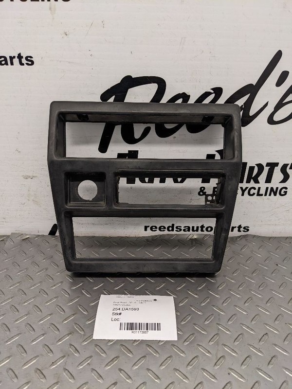 1986-1993 Nissan Hardbody Pickup D21 Pathfinder OEM Center Dash A/C Radi 1173887