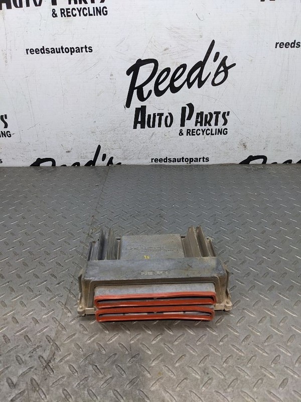 Engine ECM Electronic Control Module ID 12586242 Fits 04 AVALANCHE 1500 1174206