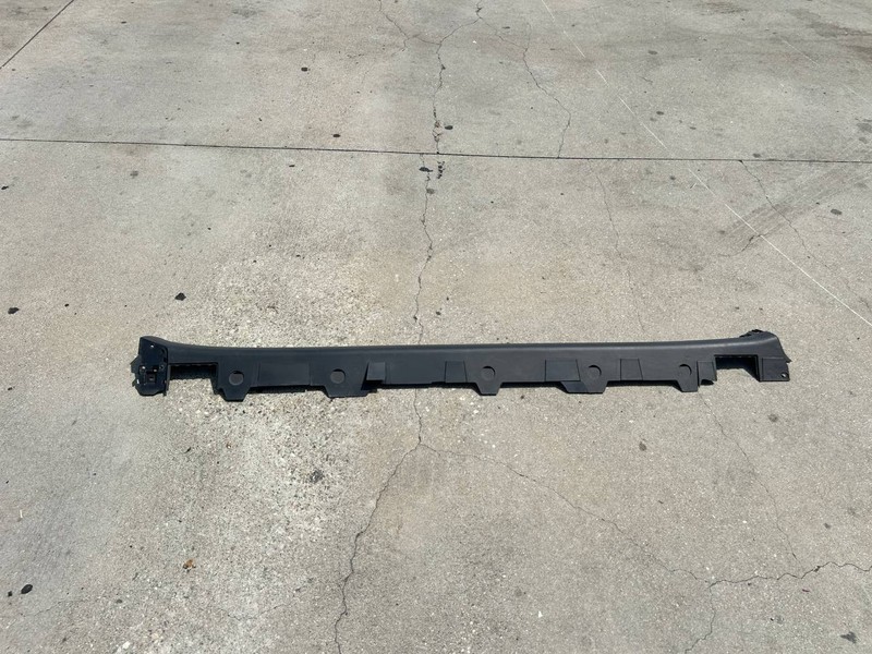 ✅21-24 Tesla Model X Right Skirt Rocker Molding Sill Panel Cover 1680270-00-A