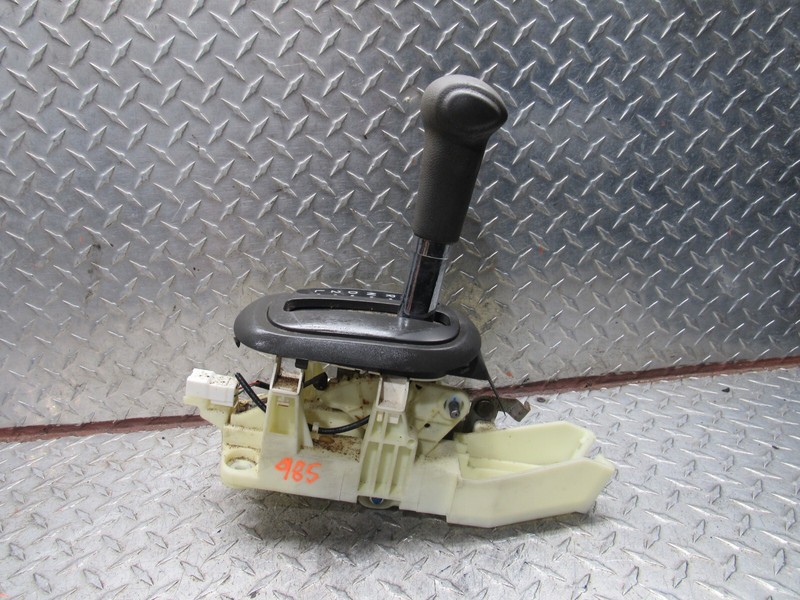 2010 HYUNDAI ACCENT 1.6L AT FLOOR SHIFT TRANSMISSION GEAR SHIFTER ASSEMBLY
