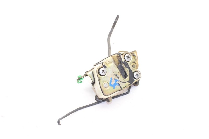 91-93 Mazda B-2600 Driver Left Front Door Latch Lock