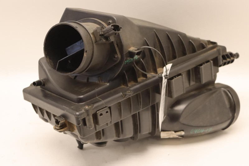 2016-2019 RANGE ROVER L405 3.0L DIESEL AIR CLEANER FILTER BOX MASS FLOW OEM
