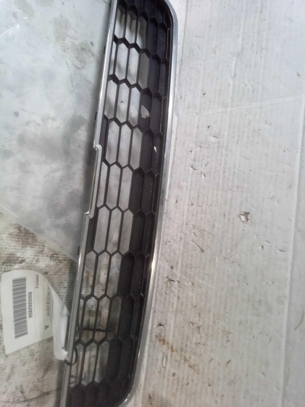 2015 Chevrolet Sonic Grille Blue OEM Used 95215846 141k Mileage