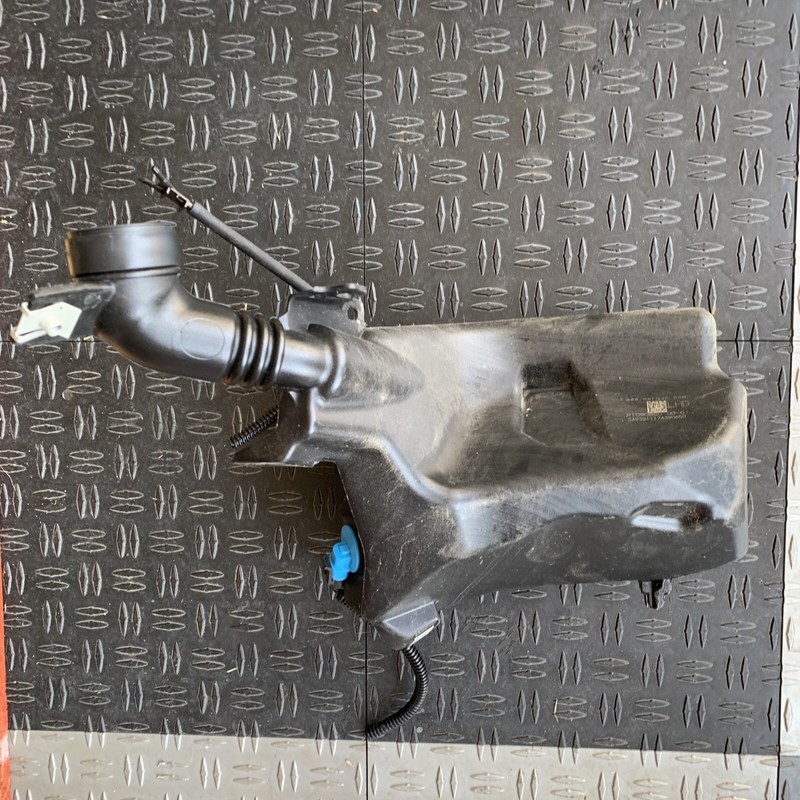 TESLA MODEL 3 WINDSHIELD WIPER WASHER RESERVOIR TANK OEM 2017 - 2022 N-3272 S24