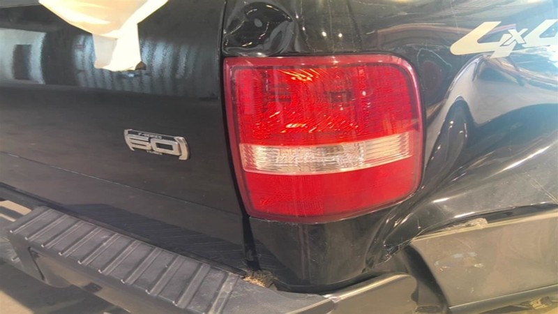 Passenger Tail Light Styleside Fits 04-08 FORD F150 PICKUP 3505033
