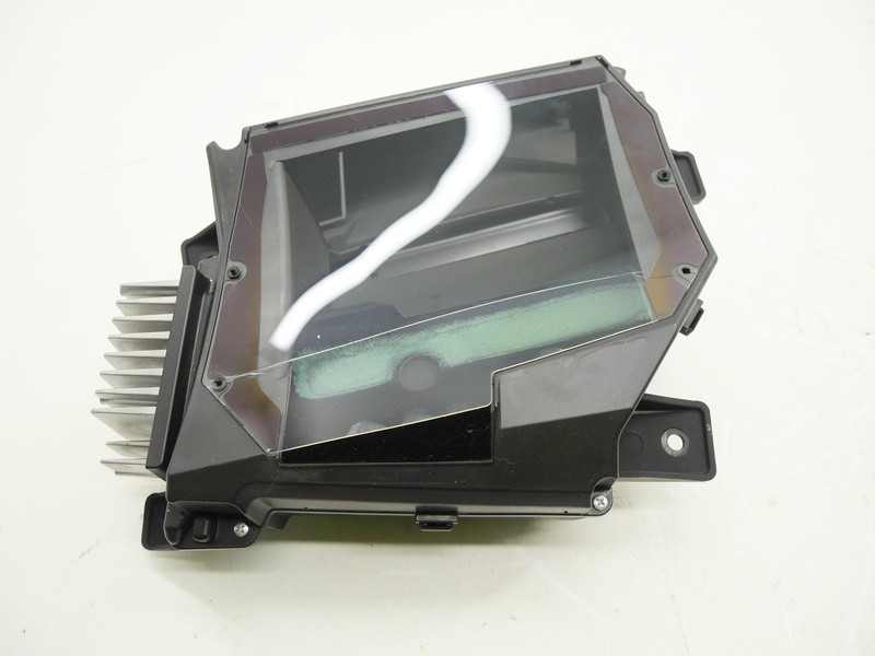 Used HUD Heads Up Display Projector Unit 2016-2024 Chevy Camaro SS 1LE NOTE* OEM